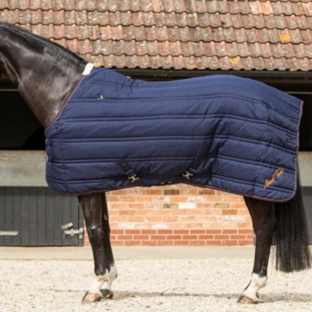 Mark Todd Mediumweight Stable Rug