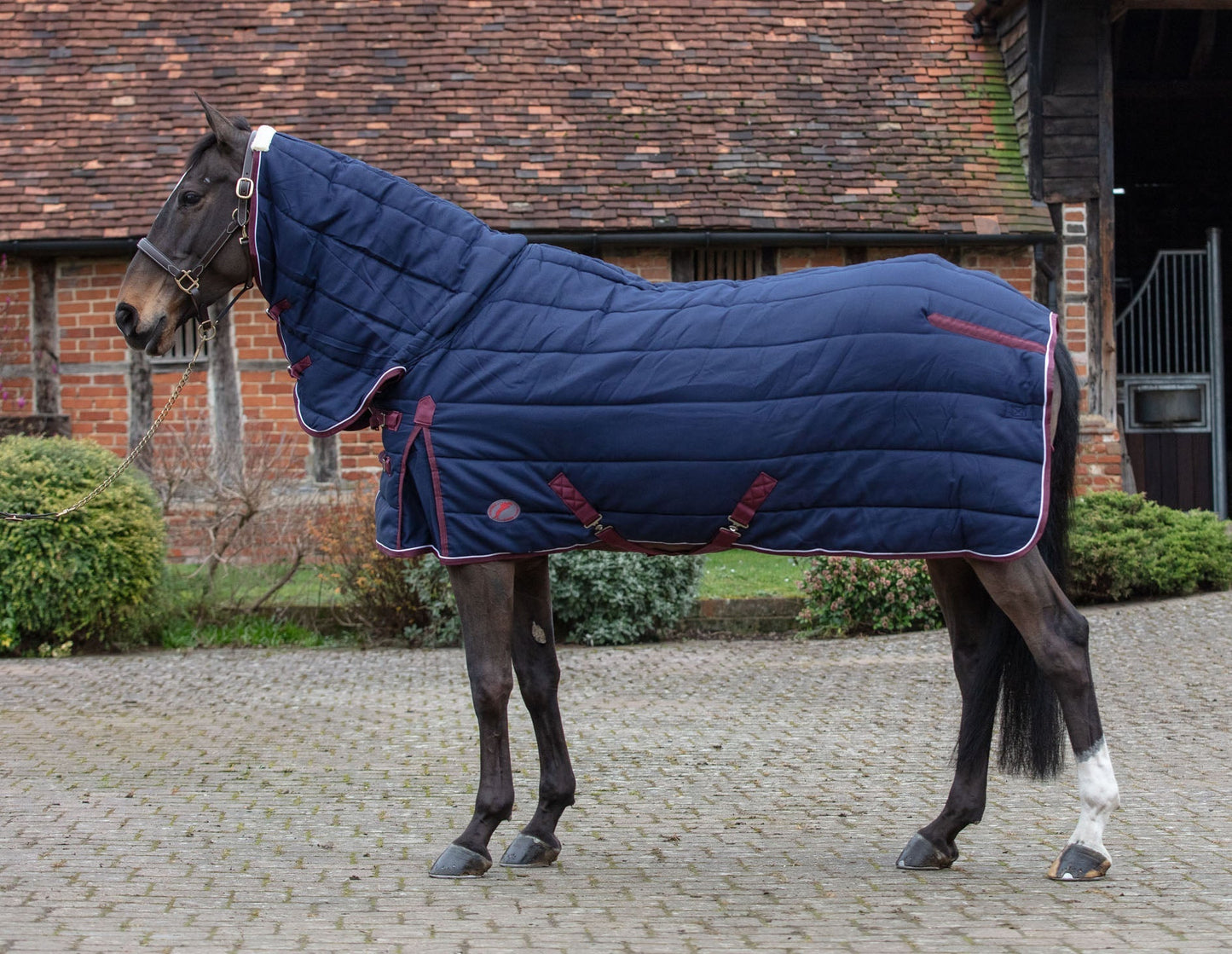 JHL Mediumweight Combo Stable Rug