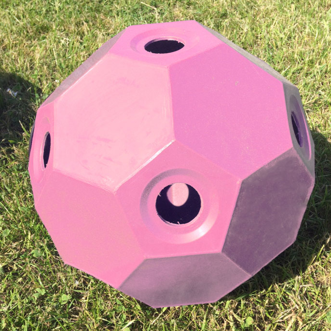 Parallax Plastics Small Holed Hay Play