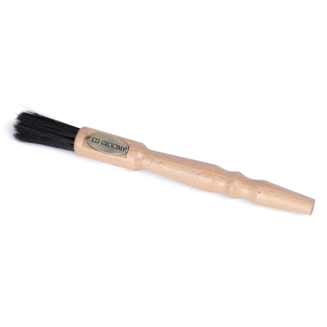 Shires EZI-GROOM Premium Oil Brush