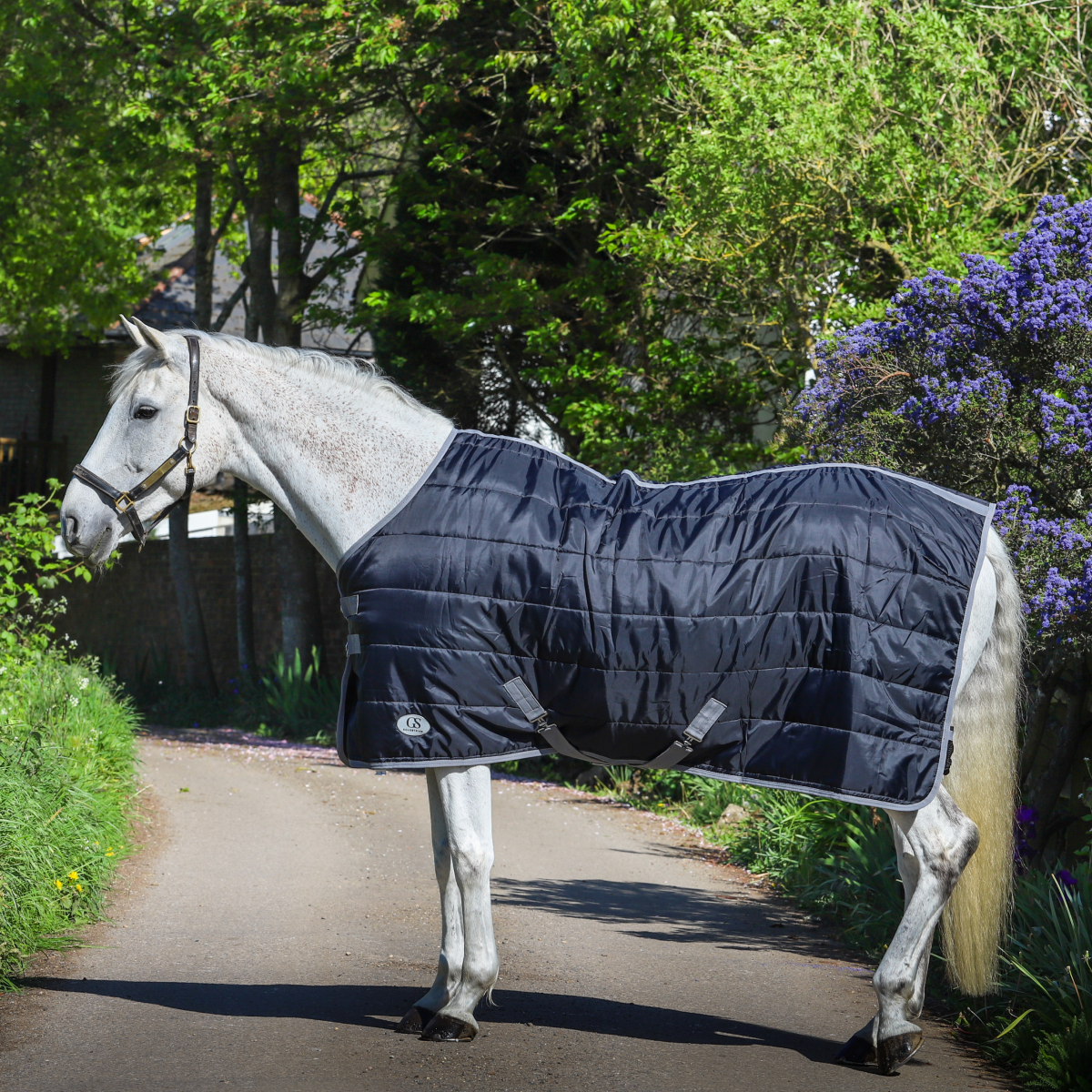 GS Equestrian Standard Neck 150g Stable Rug