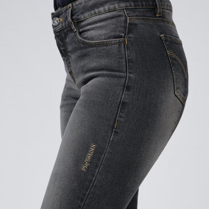 #colour_black-denim