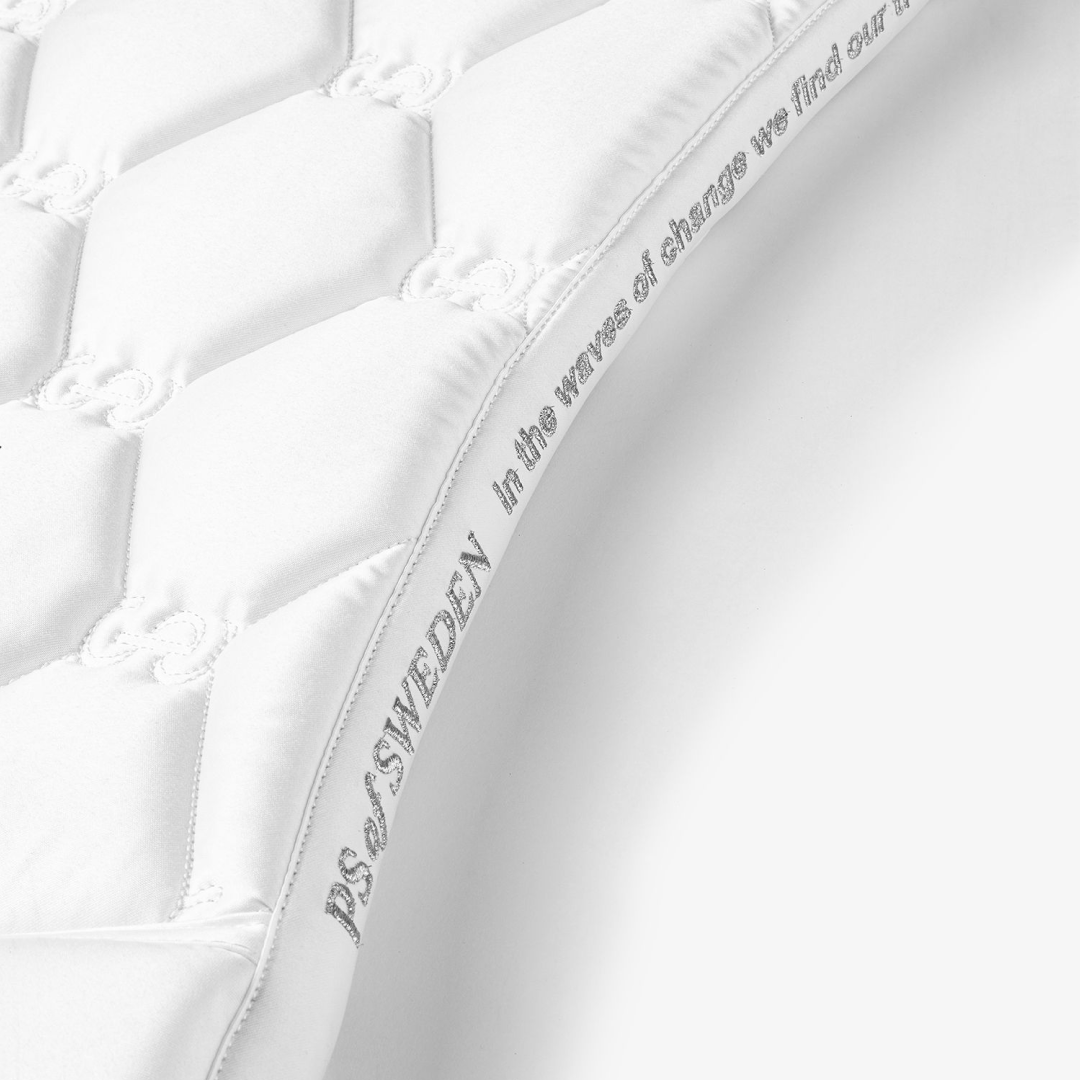 PS de Suecia White Signature Dressage Saddle Paddle